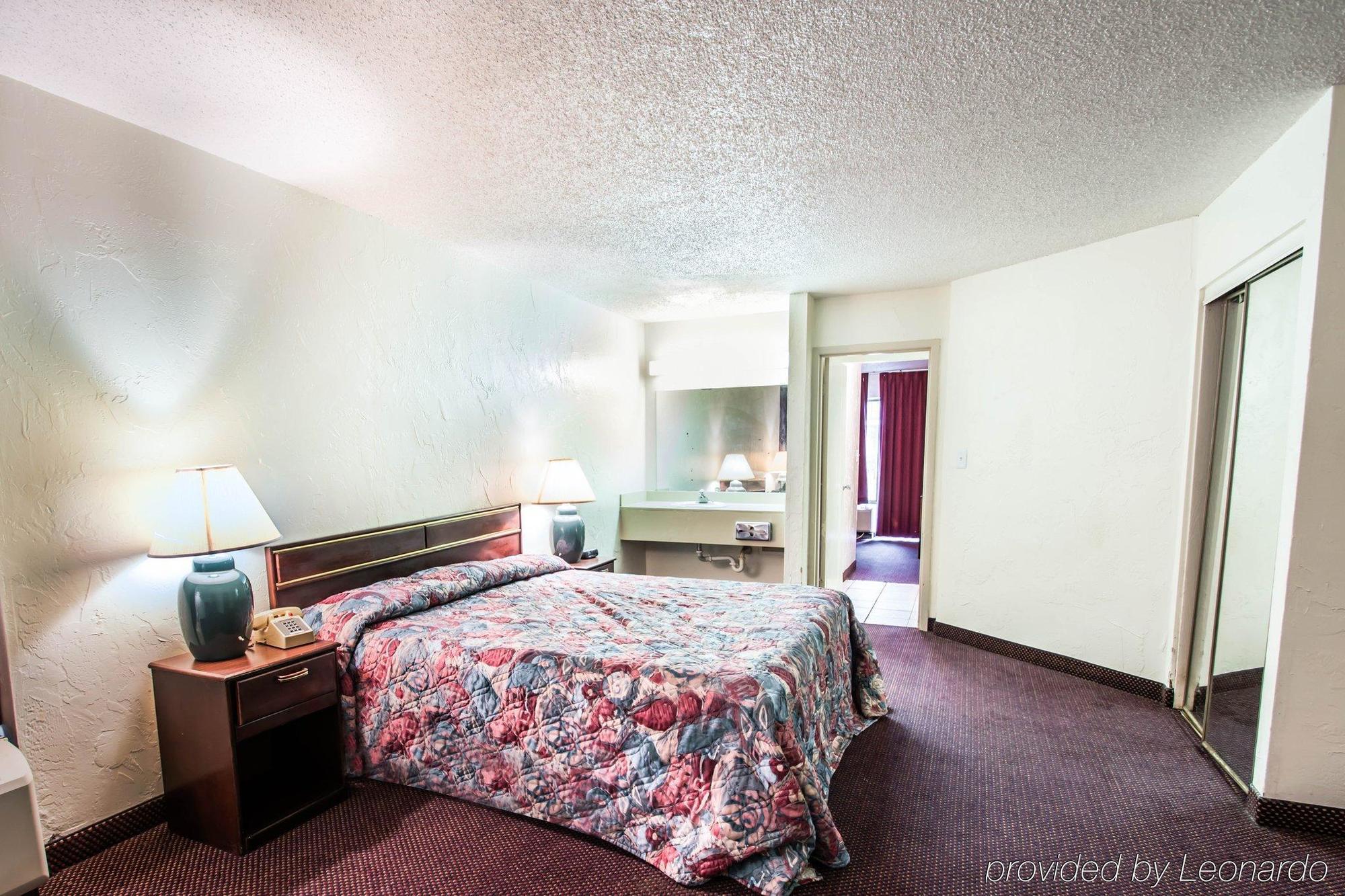 Rodeway Inn & Conference Center Orange Park Luaran gambar
